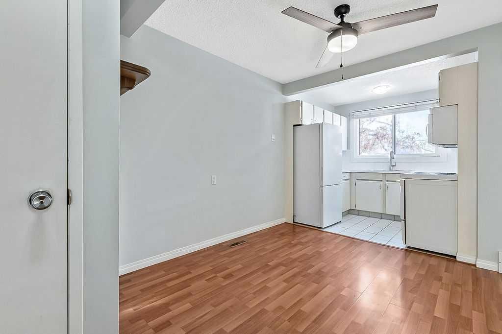 55, 740 Bracewood Drive SW, Calgary — photo 4 of 24