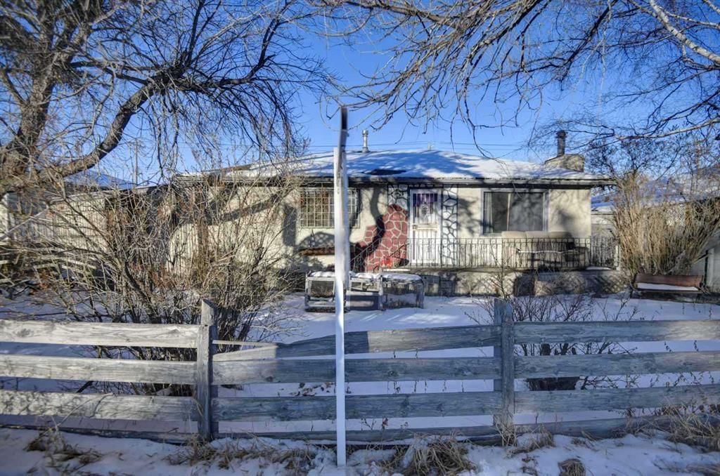 8124 Bowness Road NW, Calgary — main listing photo
