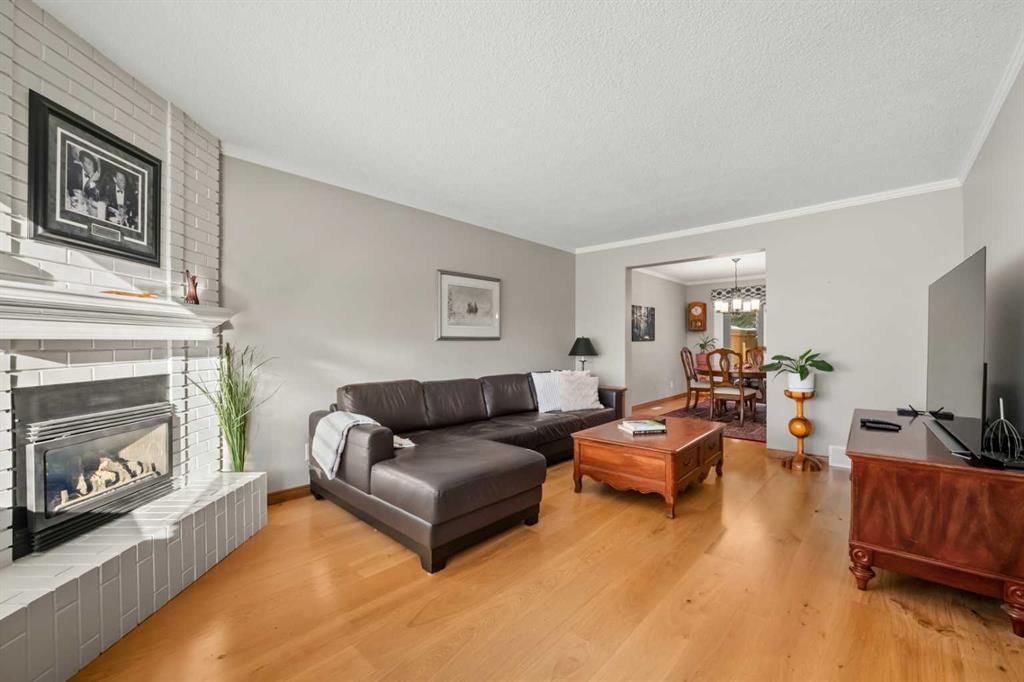17, 714 Willow Park Drive SE, Calgary — photo 4 of 50