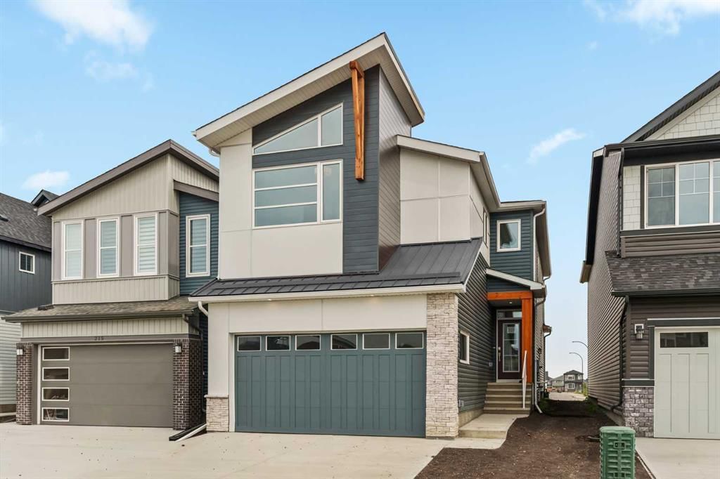 223 Creekstone Circle SW, Calgary — main listing photo