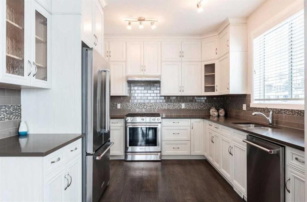 12 Legacy Main Street SE, Calgary — photo 5 of 12
