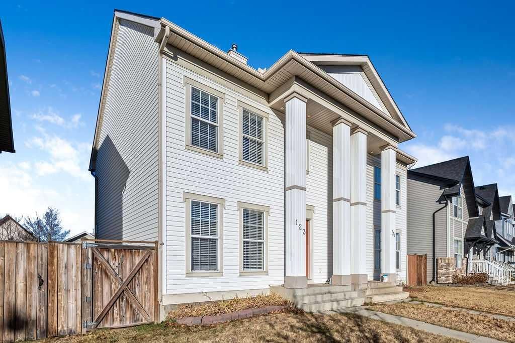 123 Elgin Meadows View SE, Calgary — photo 2 of 41