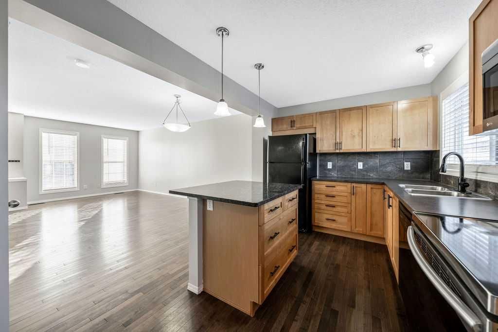 123 Elgin Meadows View SE, Calgary — photo 5 of 41
