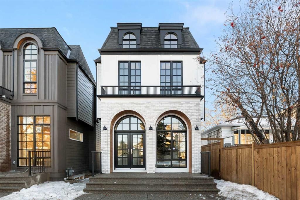 3917 19 Street SW, Calgary — main listing photo