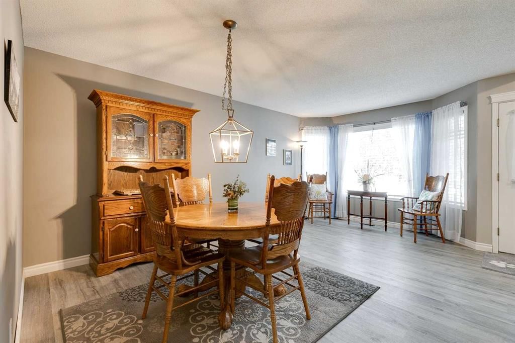 274 Mt Assiniboine Place SE, Calgary — photo 5 of 44