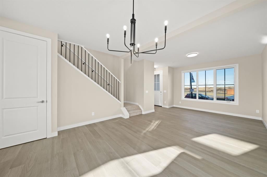 29 Sora Gate SE, Calgary — photo 3 of 11