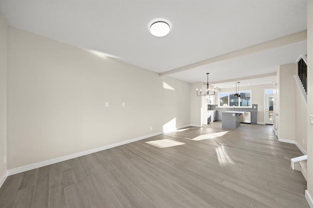 29 Sora Gate SE, Calgary — photo 4 of 11