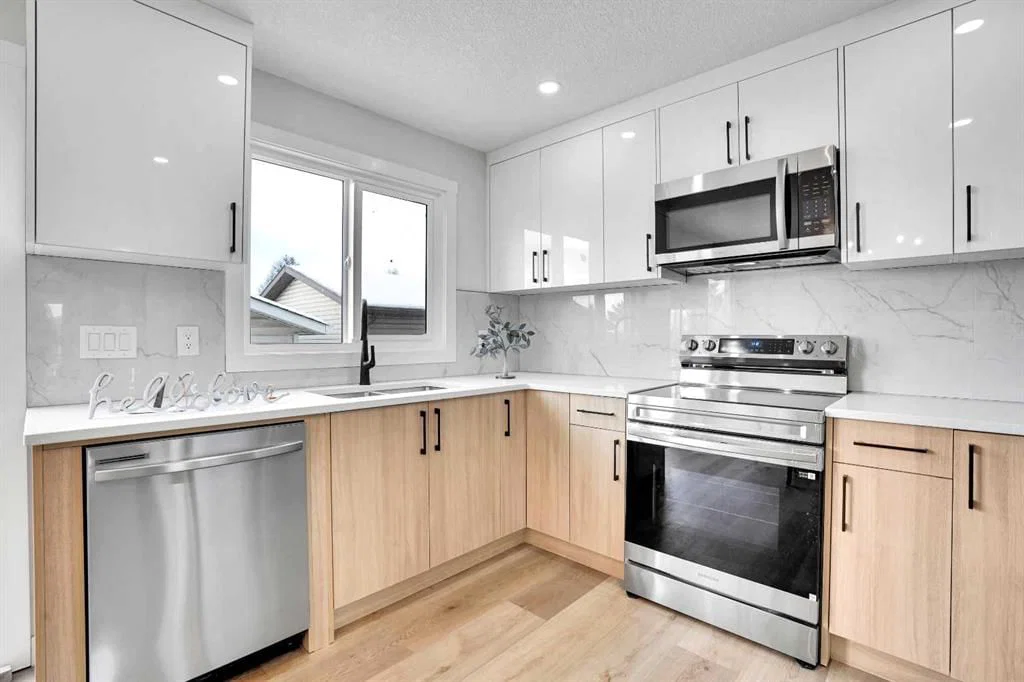 309 Falwood Way NE, Calgary — photo 5 of 30