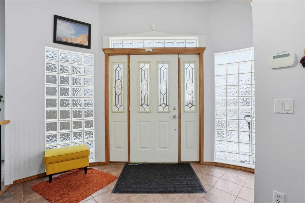 99 Arbour Lake Way NW, Calgary — photo 3 of 49
