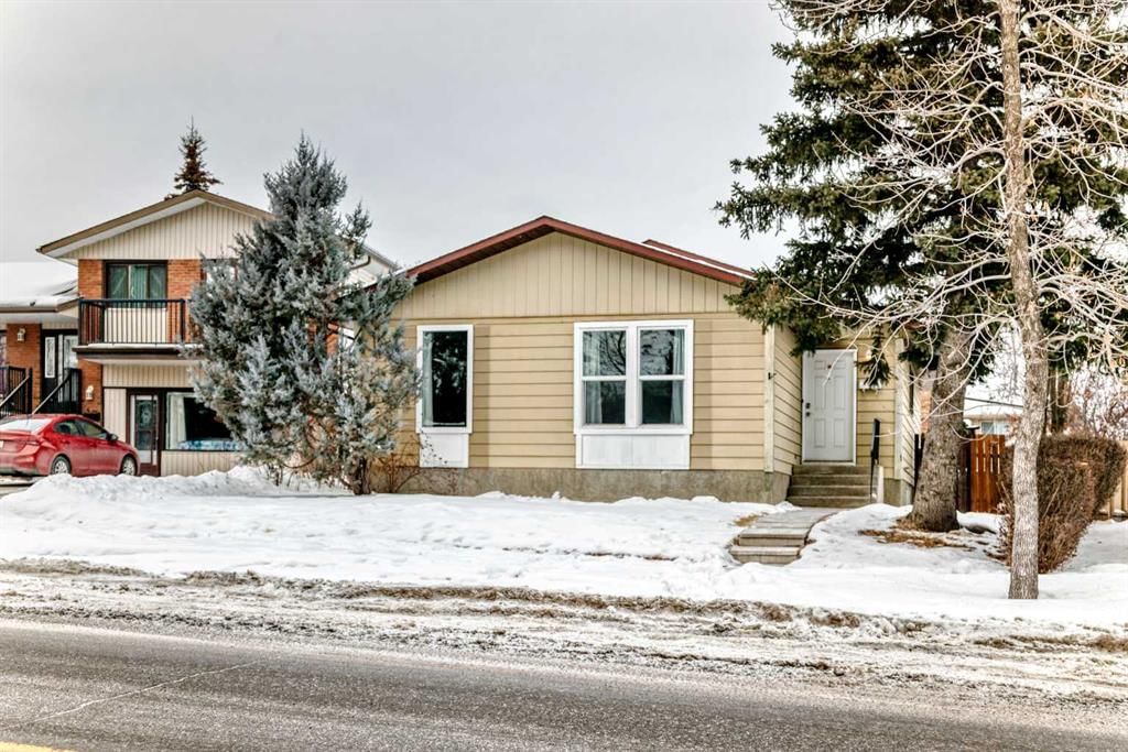 503 Woodbine Boulevard SW, Calgary — main listing photo