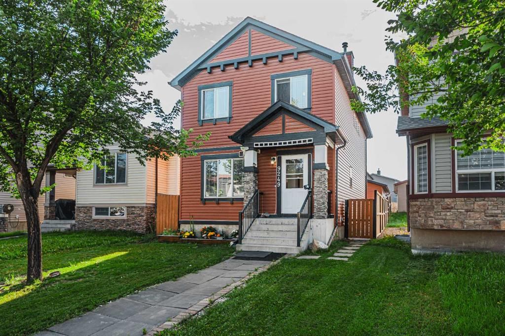 9249 Saddlebrook Drive NE, Calgary — main listing photo