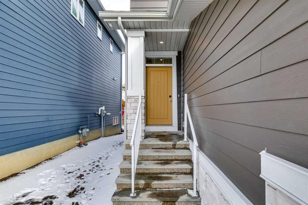 273 Creekstone Hill SW, Calgary — photo 3 of 35