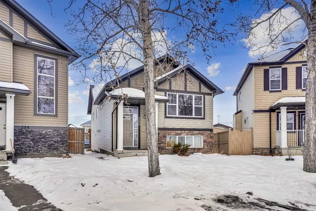 250 Martinwood Place NE, Calgary — photo 2 of 50