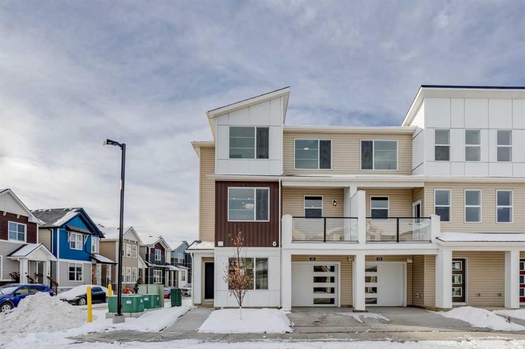 201, 65 Belvedere Point SE, Calgary — photo 3 of 38