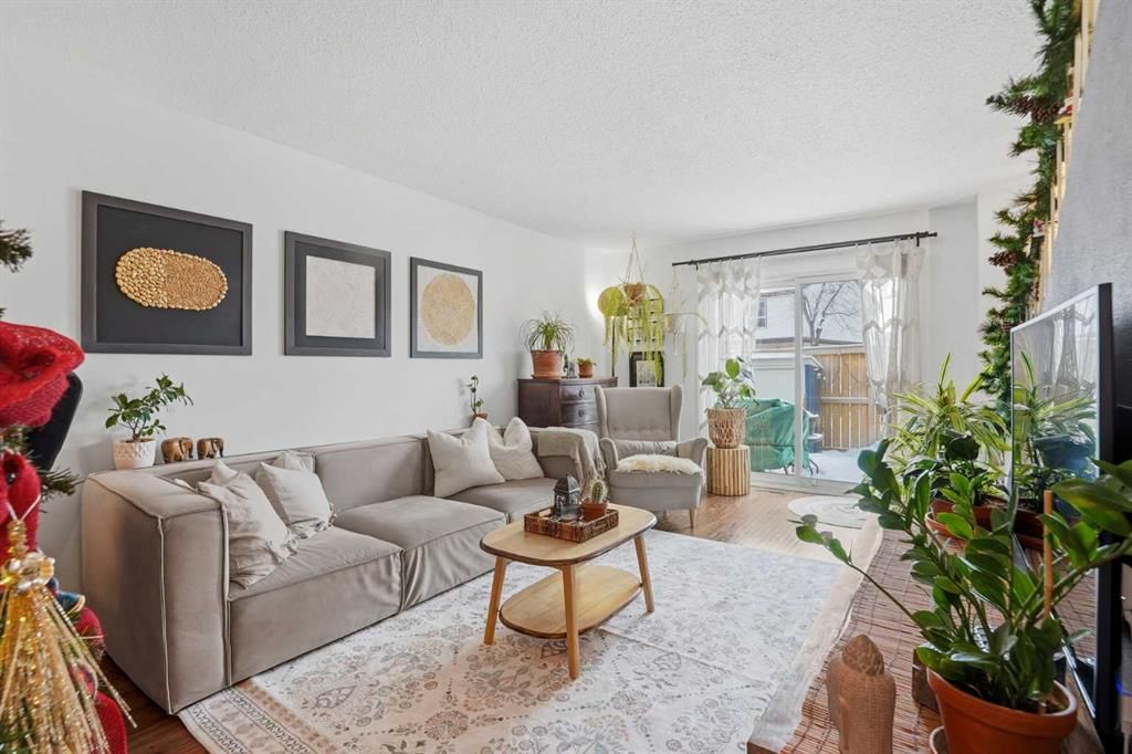 86, 630 Sabrina Road SW, Calgary — main listing photo
