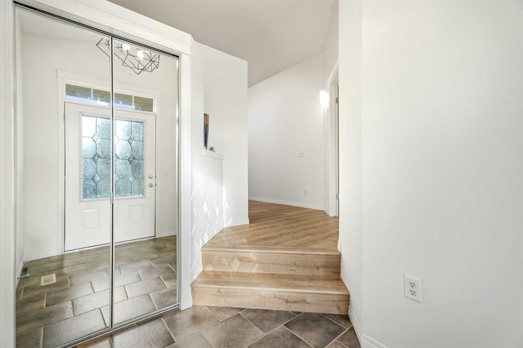 139 Auburn Bay Heights SE, Calgary — photo 4 of 42