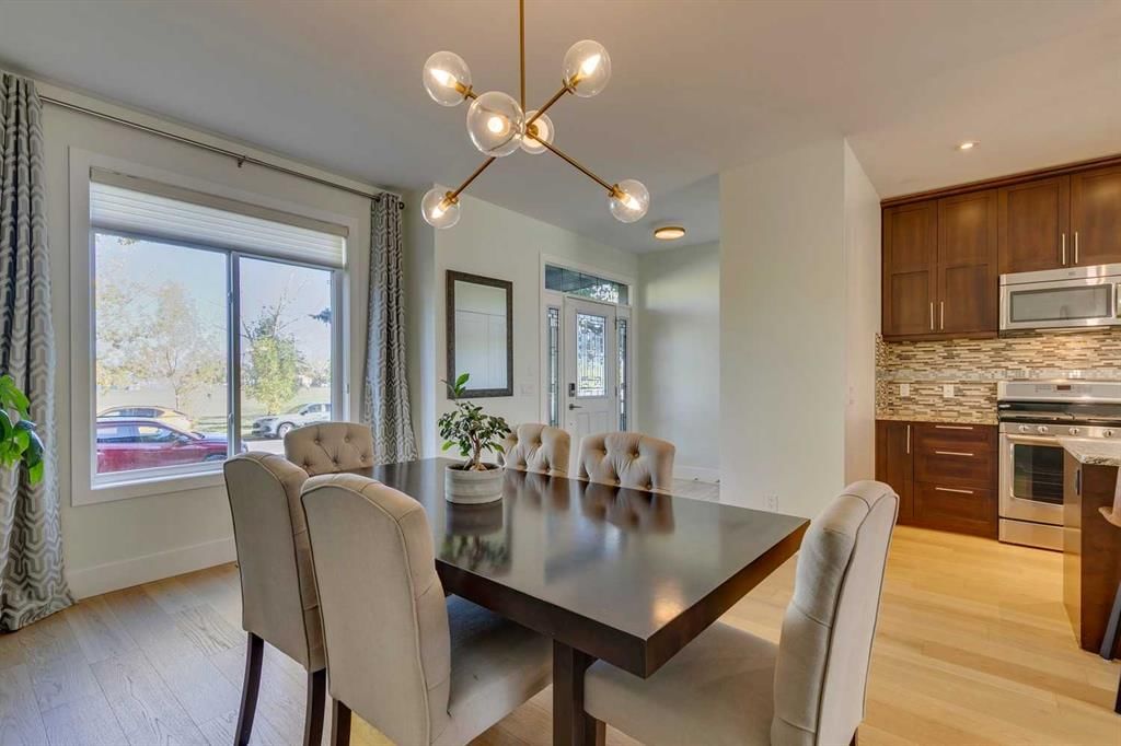 3529 40 Street SW, Calgary — photo 5 of 47