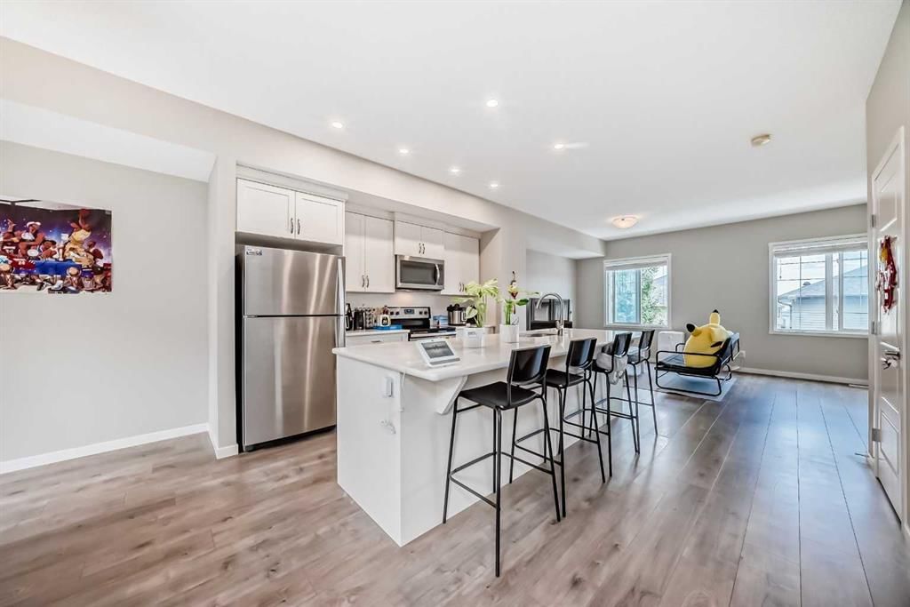 621 Nolanlake Villas NW, Calgary — photo 4 of 50