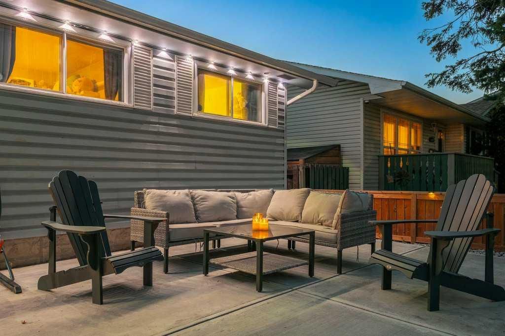 159 Rundlehorn Crescent NE, Calgary — photo 3 of 50