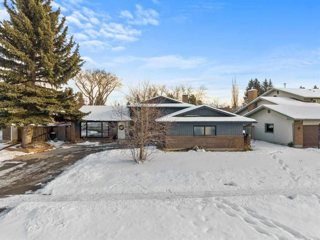 12728 Bonaventure Drive SE, Calgary — photo 2 of 50