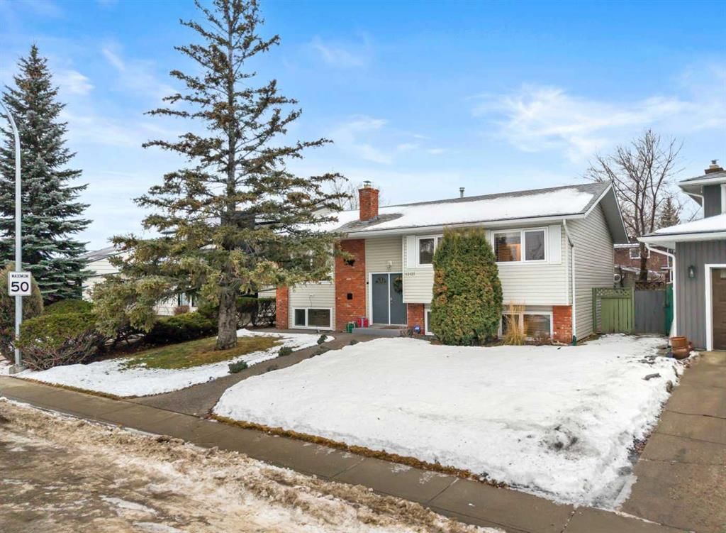 13127 Lake Crimson Drive SE, Calgary — main listing photo