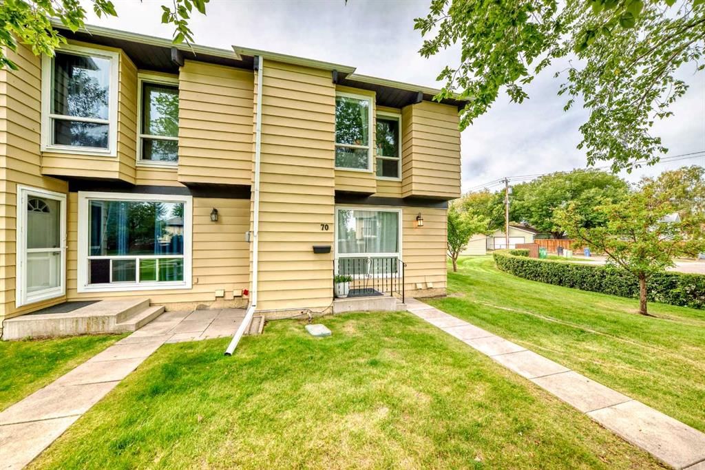 70, 7205 4 Street NE, Calgary — photo 3 of 43