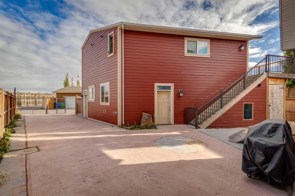123 Marquis Green SE, Calgary — photo 2 of 50