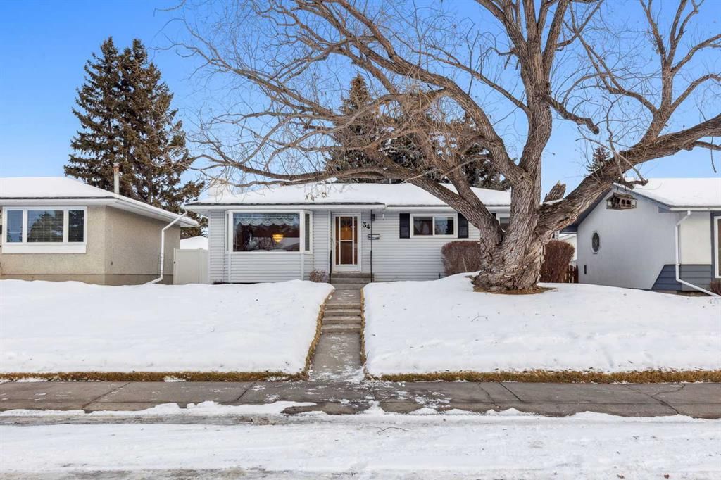34 Atlanta Crescent SE, Calgary — main listing photo