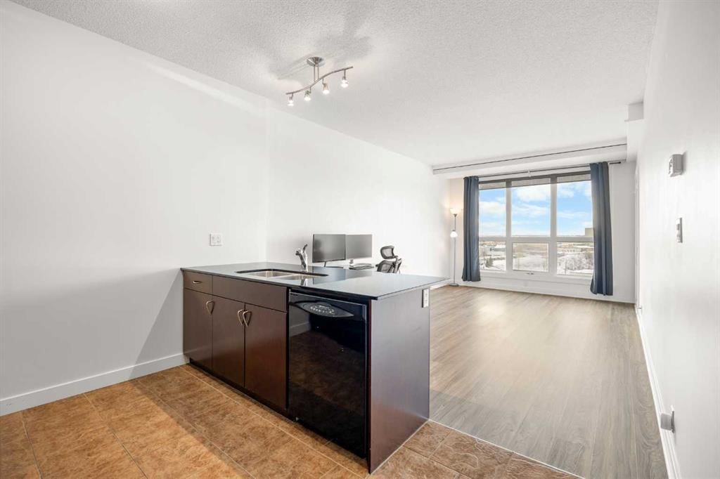 1112, 8880 Horton Road SW, Calgary — photo 2 of 46