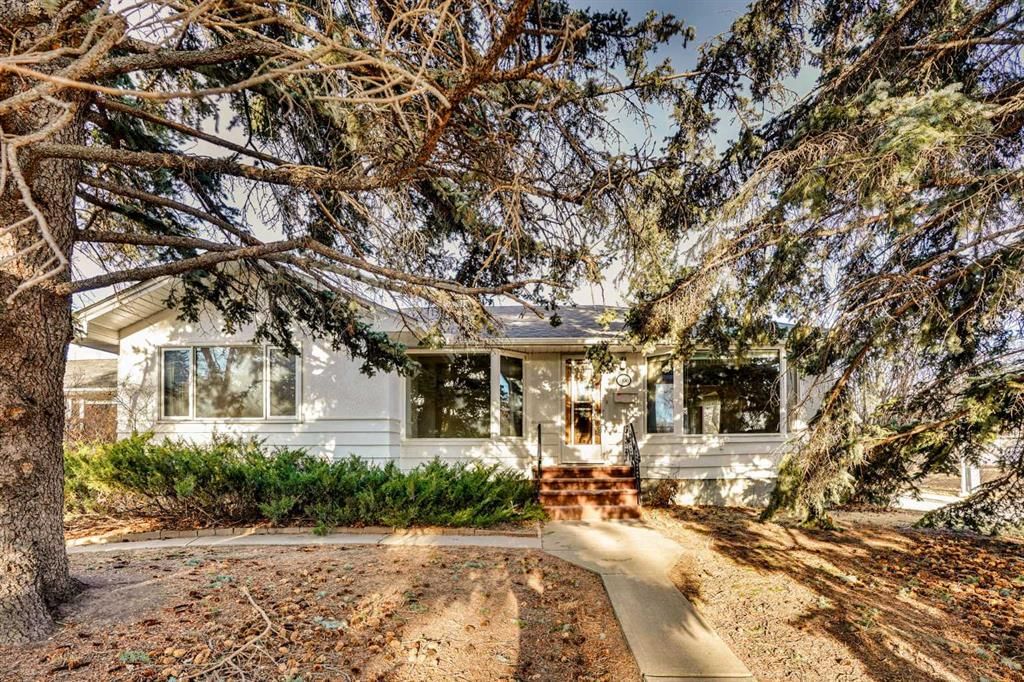 1956 Kelwood Drive SW, Calgary — main listing photo