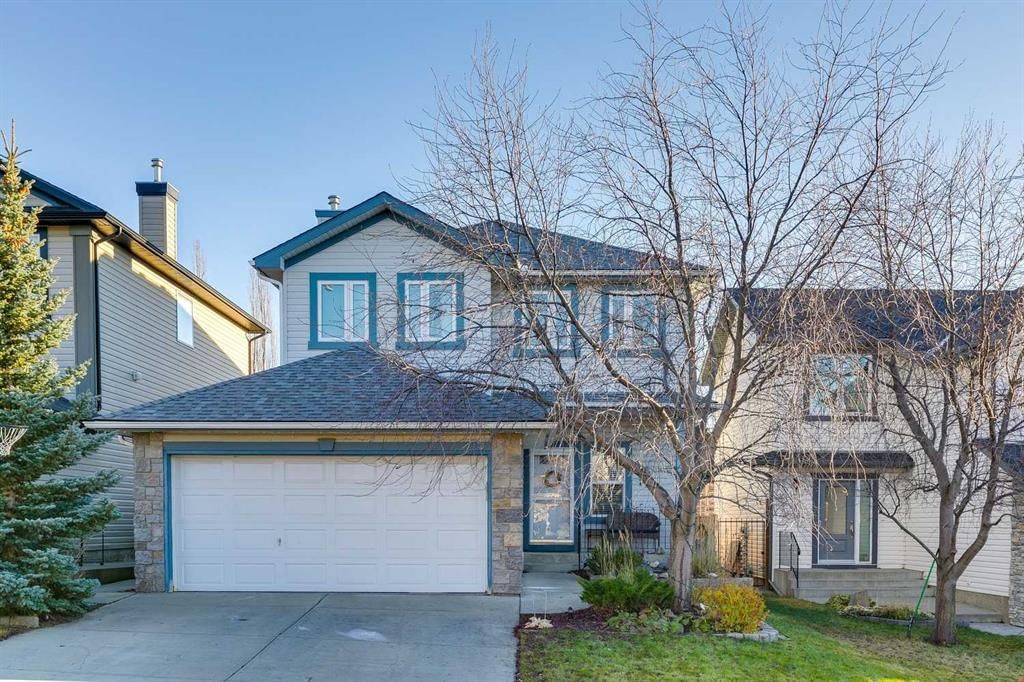 113 Rockbluff Place NW, Calgary — main listing photo