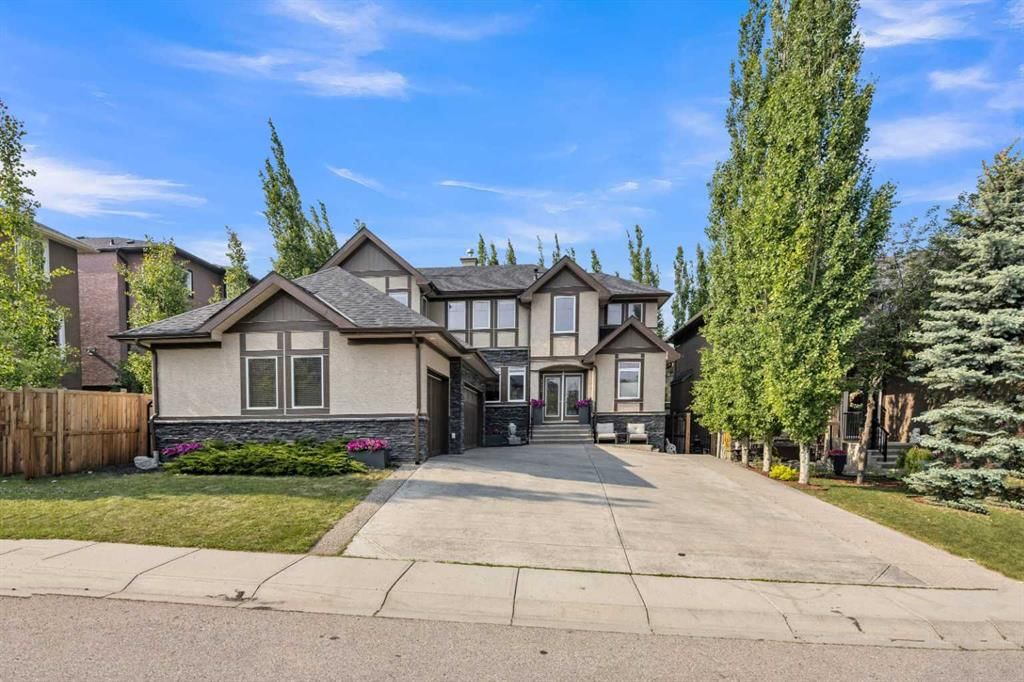 172 Panatella Crescent NW, Calgary — main listing photo