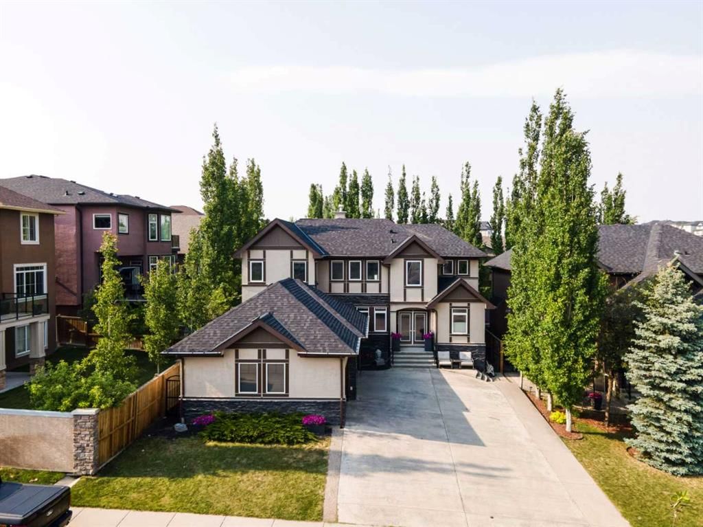 172 Panatella Crescent NW, Calgary — photo 2 of 50