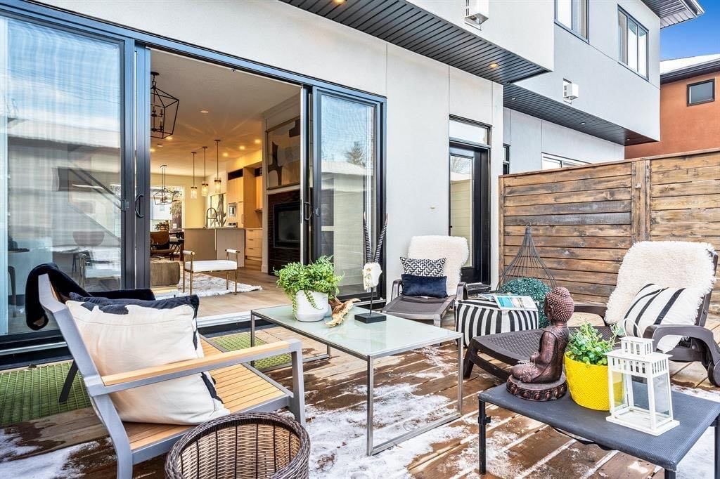 3316 41 Street SW, Calgary — photo 3 of 48