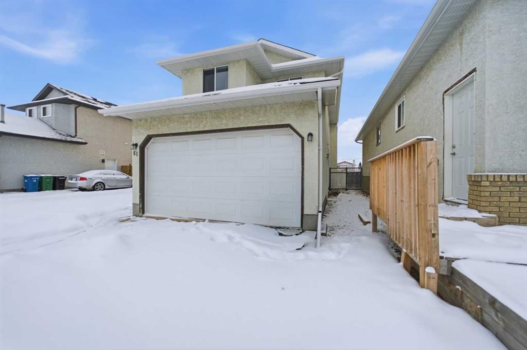 61 Martinview Crescent NE, Calgary — photo 2 of 48
