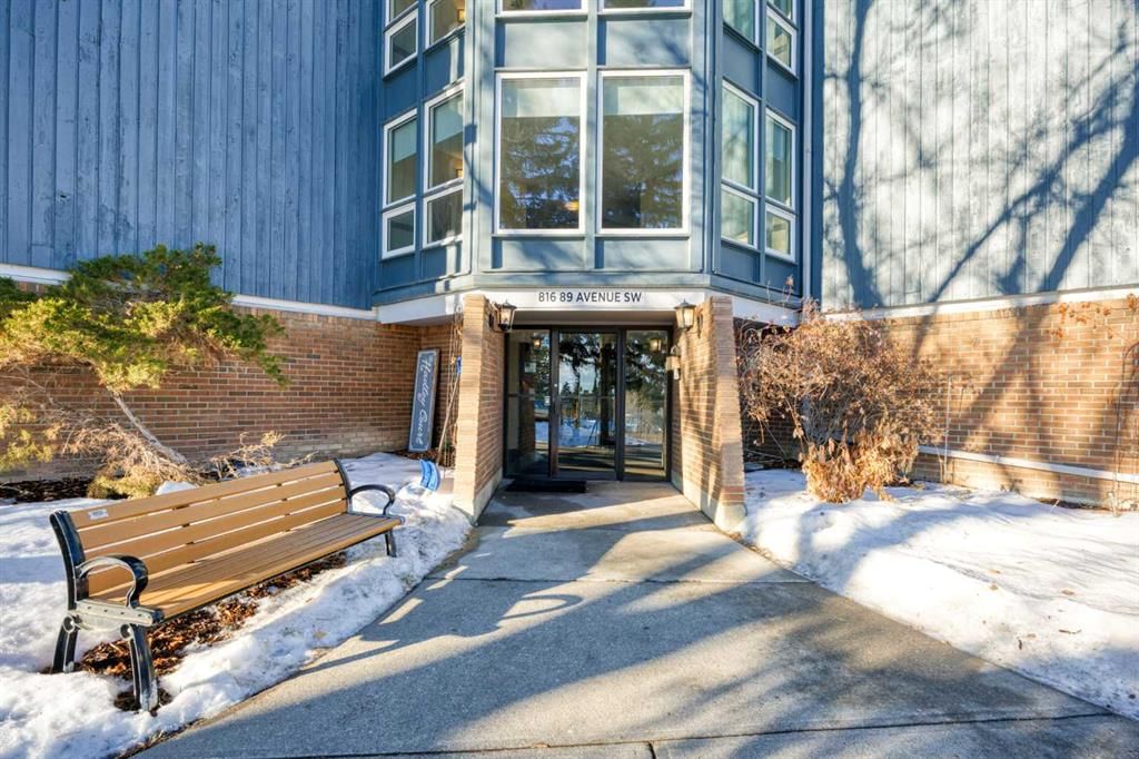 313, 816 89 Avenue SW, Calgary — photo 2 of 41