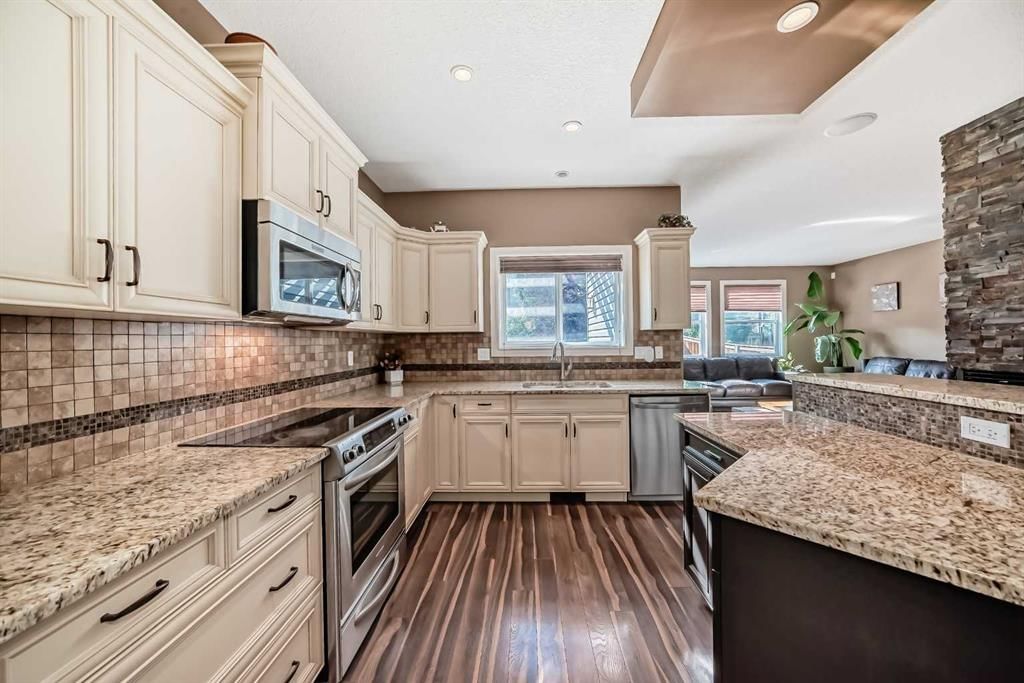 97 Auburn Glen Drive SE, Calgary — photo 5 of 50