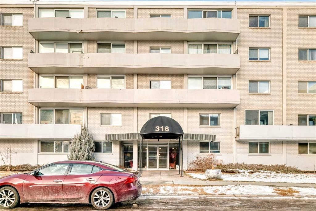 102, 316 1 Avenue NE, Calgary — photo 2 of 23