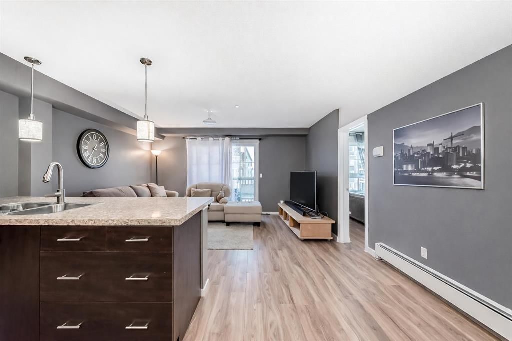 1303, 279 Copperpond Common SE, Calgary — photo 4 of 30