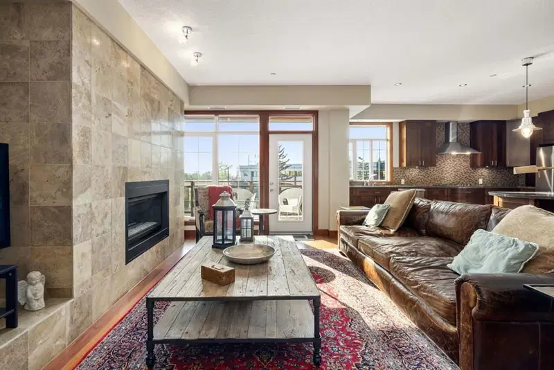 301, 4440 14 Street NW, Calgary — main listing photo