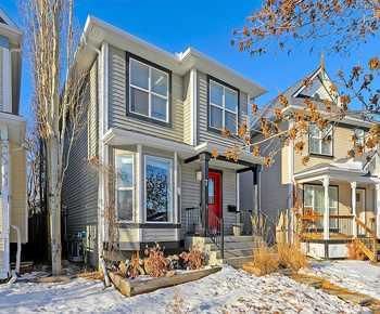 7 Prestwick Crescent SE, Calgary — main listing photo
