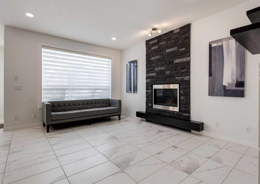 100 Cougar Ridge Close SW, Calgary — photo 4 of 50