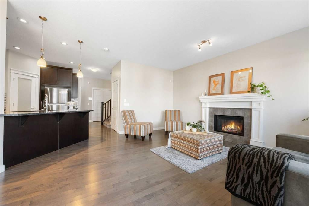 240 Sage Bank Grove NW, Calgary — photo 4 of 43