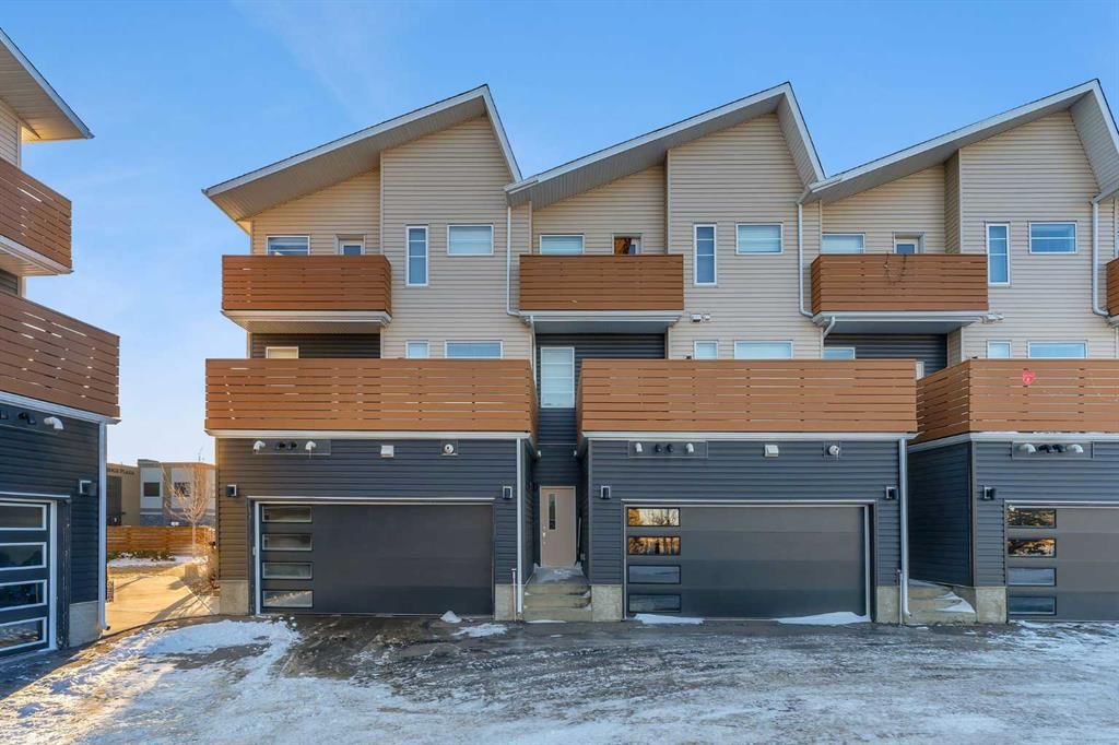425 Saddlemont Boulevard NE, Calgary — photo 2 of 33