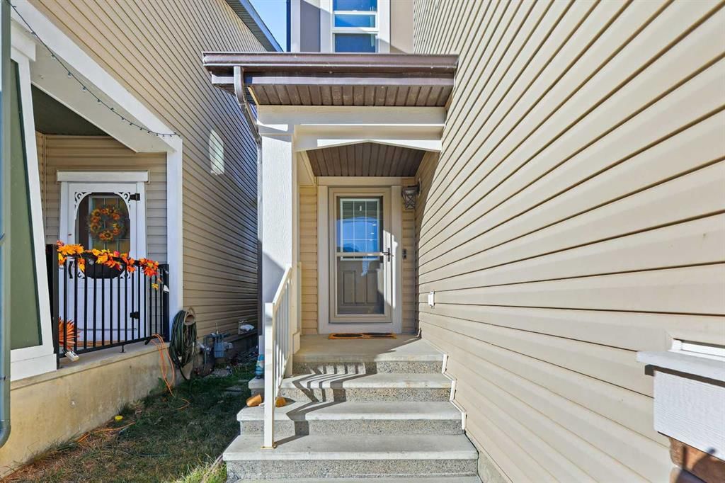 26 Chaparral Valley Common SE, Calgary — photo 2 of 35