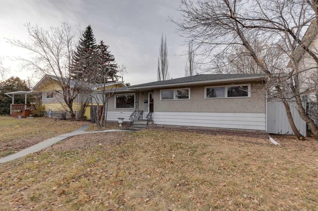 2647 Charlebois Drive NW, Calgary — photo 3 of 38