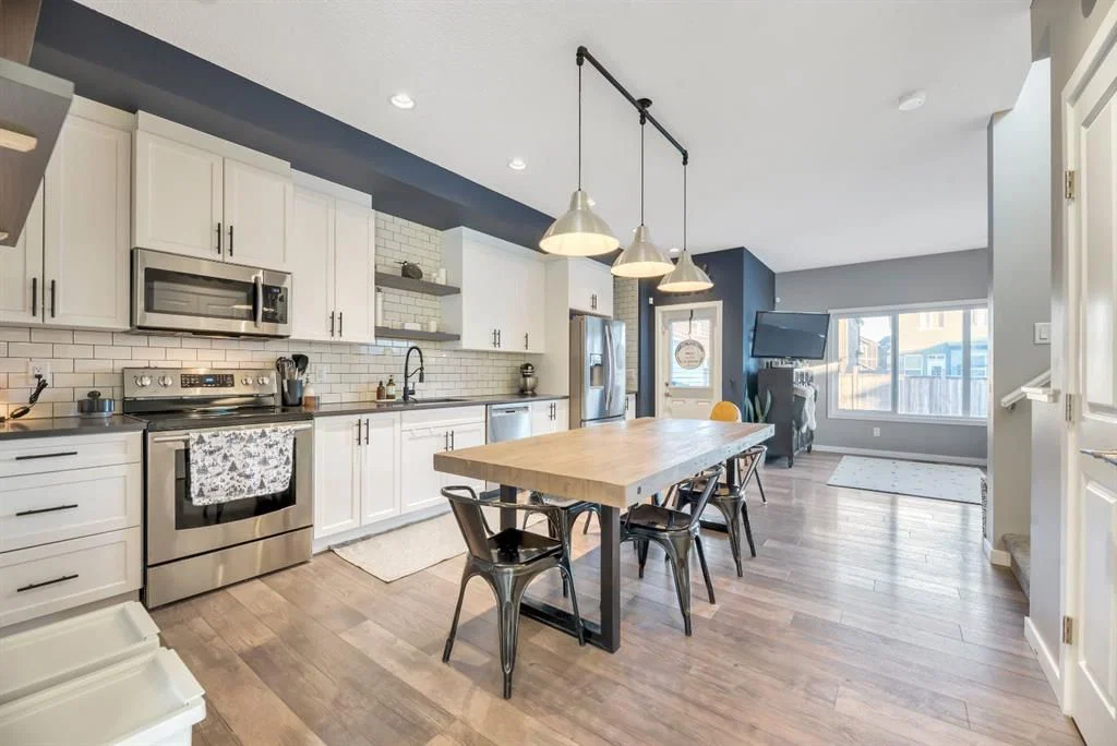 16 Legacy Reach Manor SE, Calgary — photo 5 of 39