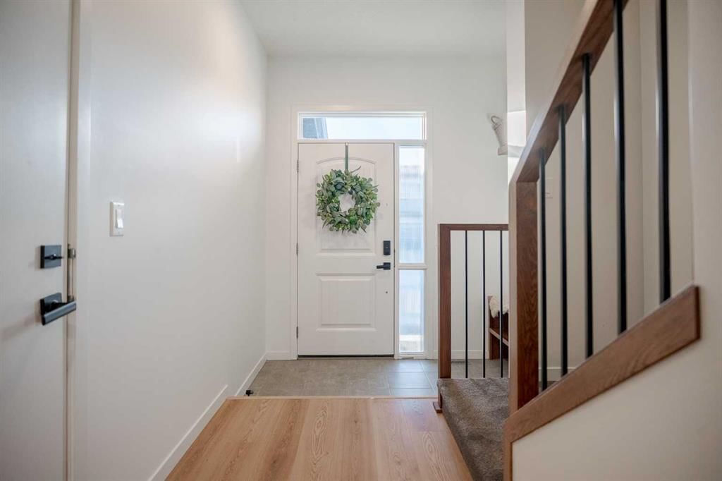 159 Belmont Crescent SW, Calgary — photo 3 of 42