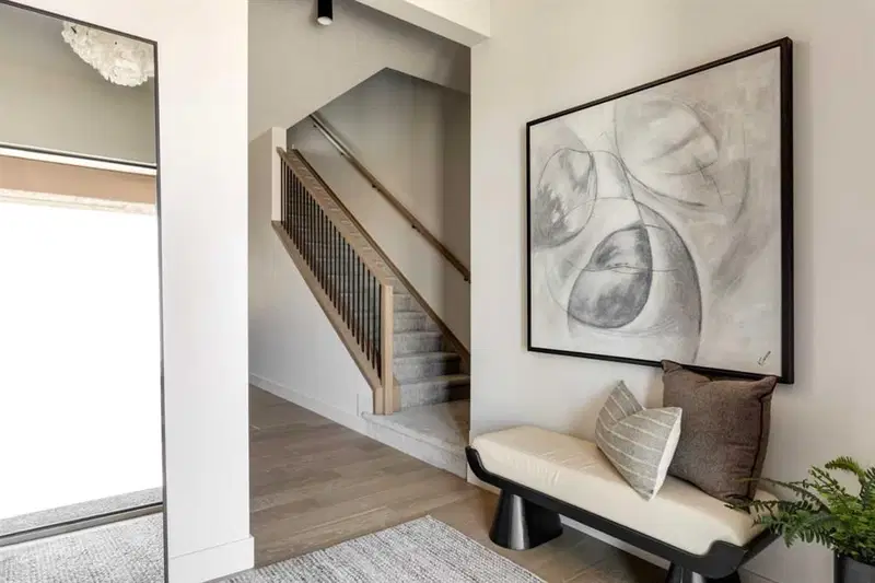 8 Rockcliff Hill NW, Calgary — photo 5 of 45