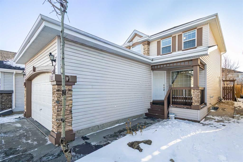 271 Coventry Green NE, Calgary — photo 2 of 41